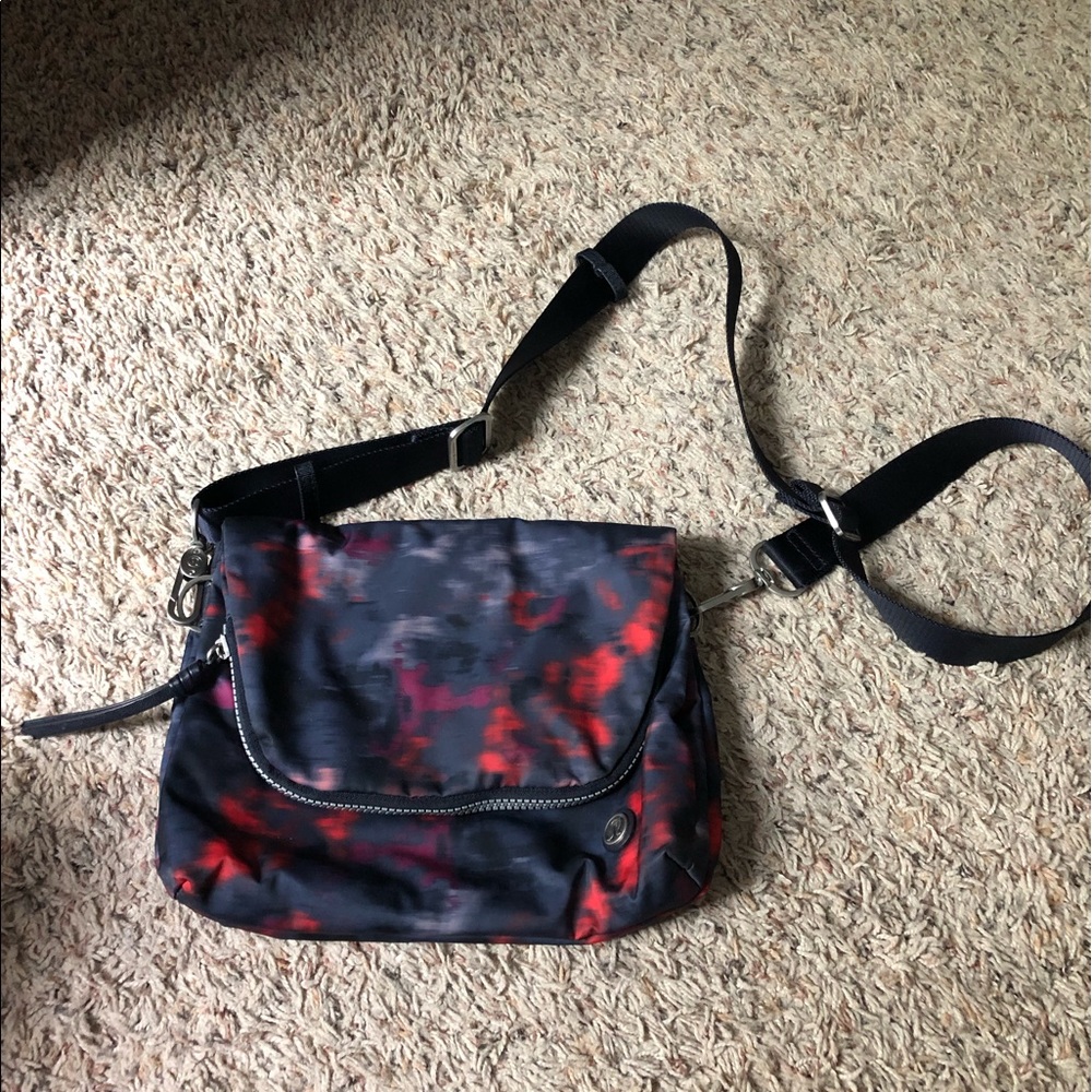 Lululemon party Om bag